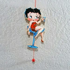 , Betty Boop leg kicker